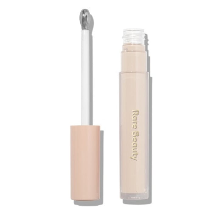 Korrektor folyékony, Rare Beauty, Positive Light Under Eye, Light, 4 ml