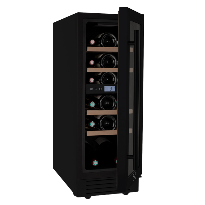 LES PETITS CHAMPS borhűtő, CAVCEDB17, 17 palack, H 83 cm, két hűtőzóna, szélesség 29,5 cm, beépíthető is, állítható hőmérséklet 5-20C, 3 rétegű anti-UV ajtó, 4 fa polc, modern design, anti -vibrációs rendszer, fekete