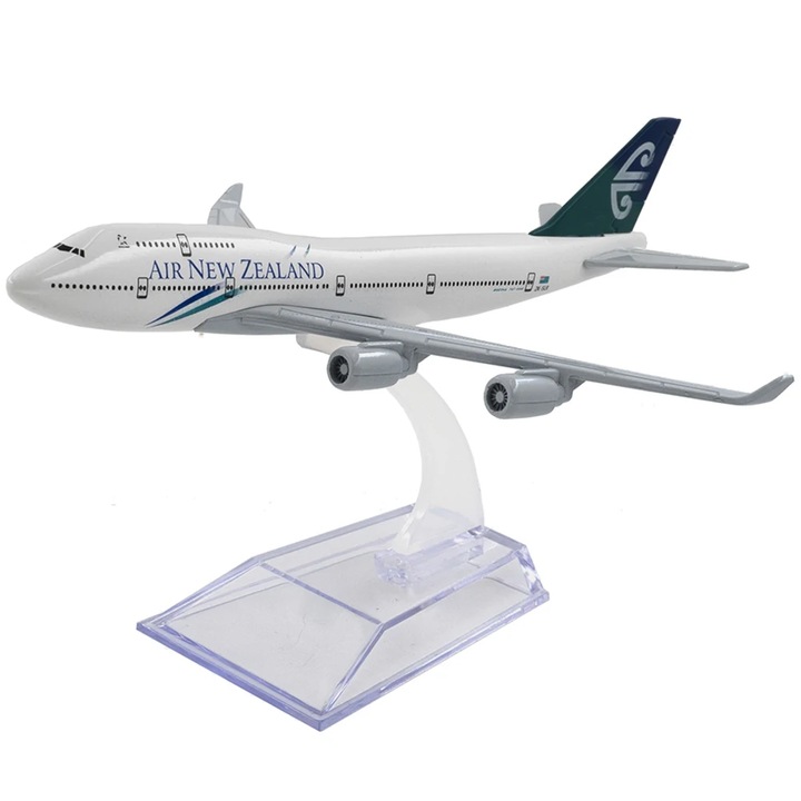 Модел на самолет Boeing B747 на Air New Zealand, 16 см, мащаб 1:400