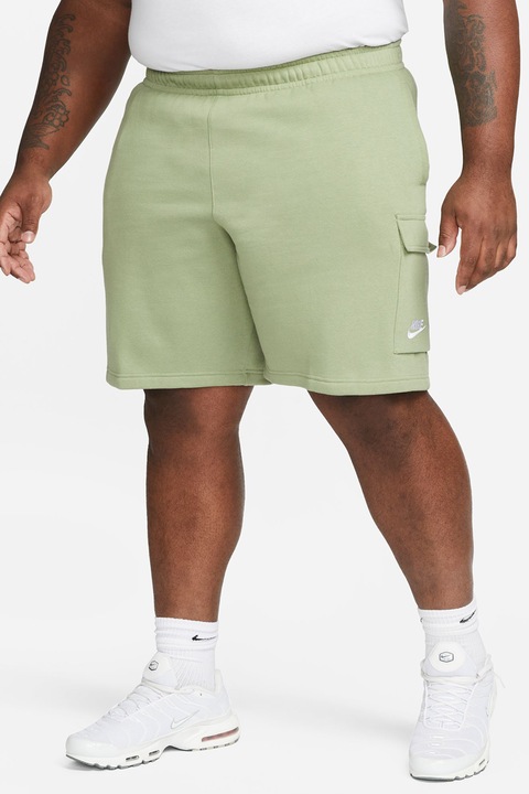 Nike, Bermude sport cargo Sportswear Club, Verde fistic