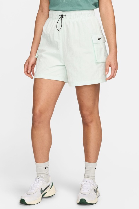 Nike, Къс панталон Essential с джобове с капаче, Бледозелен