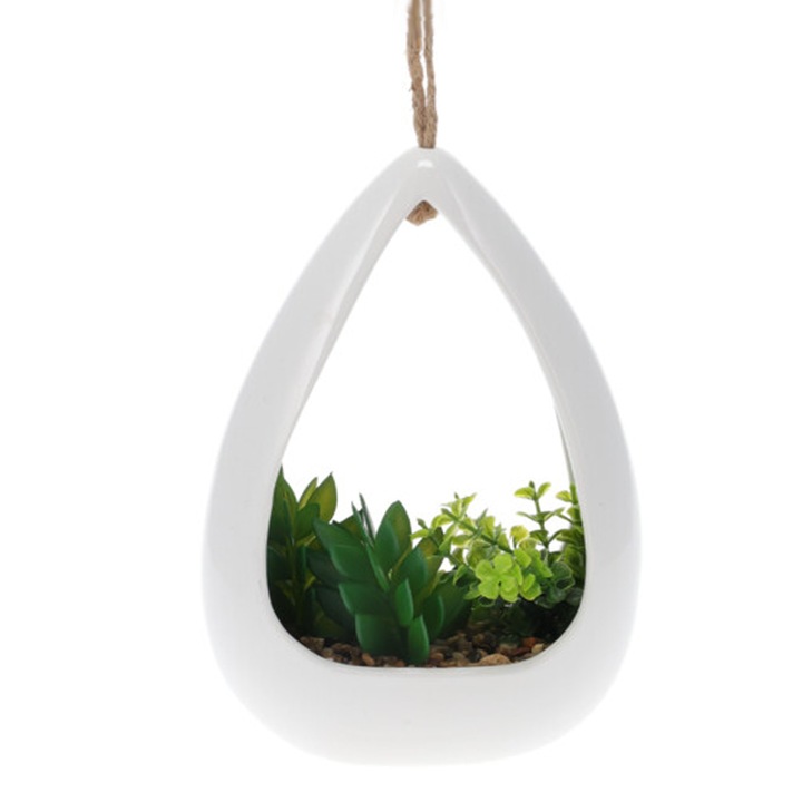 Изкуствено растение Succulent Mix, Azay Design, в бяла керамична опора във формата на сълза, със закачалки на връв и декоративни камъчета в основата, височина 23 см
