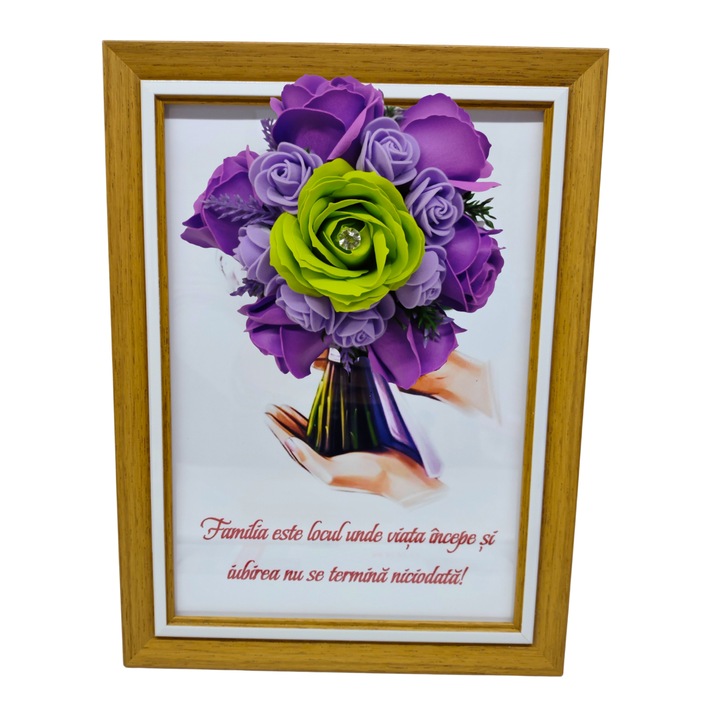 Tablou in rama A4 (30x21 cm) - Familia este locul unde viata incepe si iubirea nu se termina niciodata - v7 decorat cu flori de sapun mov - verde