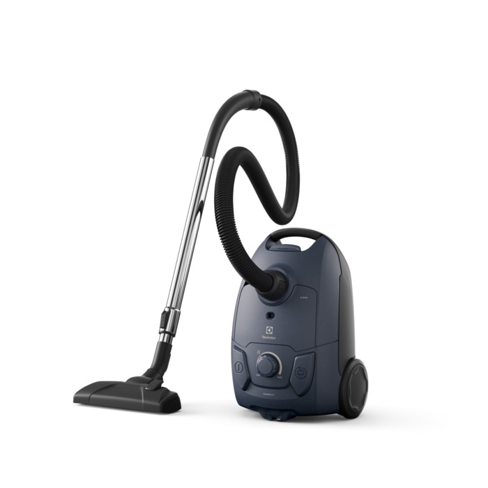 Aspirator cu sac Electrolux Seria 300 EB31C1DB, 750W, 31% plastic reciclat, filtru HEPA lavabil, tub telescopic, rază de actiune 7,5 m, accesorii 2in1 in bord, albastru denim