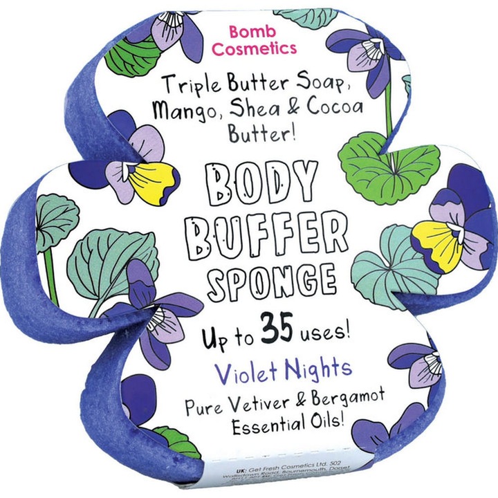 Hámló tusfürdő Violet Nights Body Buffer szivaccsal, Bomb Cosmetics