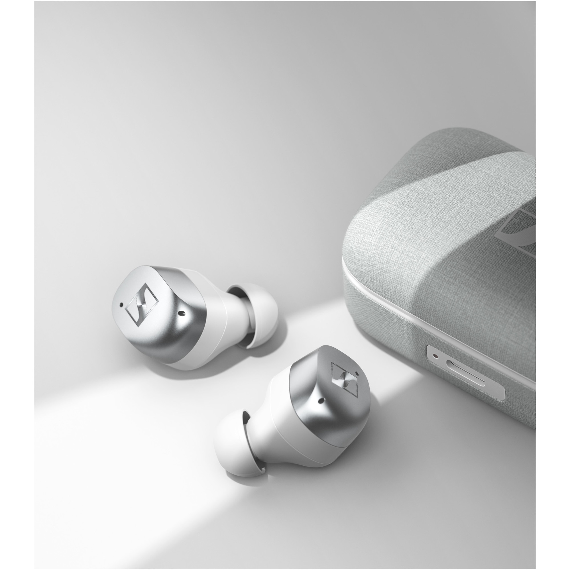 Casti In-Ear Sennheiser Momentum True Wireless 4, Bluetooth