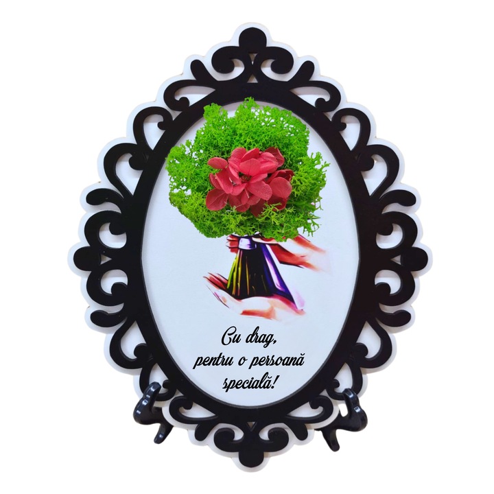 Tablou din lemn model brodat A5 (15x21 cm) - Cu drag, pentru o persoana speciala! - v2 decorat cu licheni stabilizati verzi si hortensii criogenate rosii