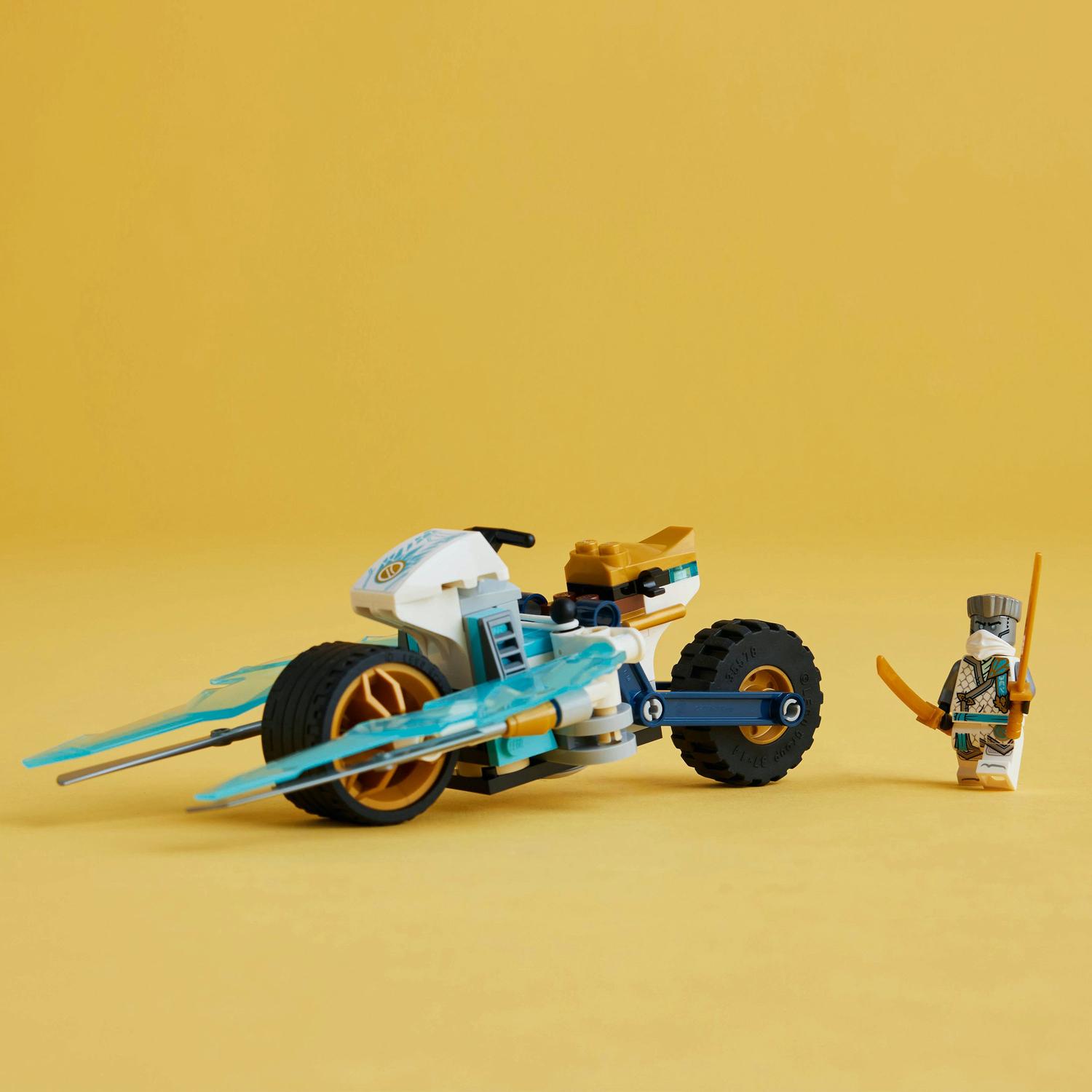 LEGO® Ninjago® - Motocicleta de gheata a lui Zane 71816, 84 piese
