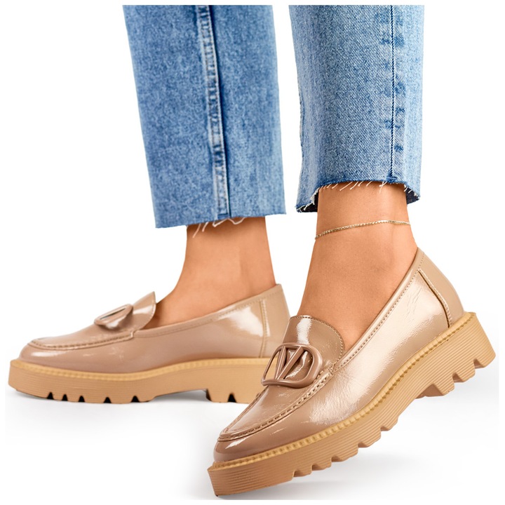 Pantofi loafers dama, piele lacuita, bej, 39 EU
