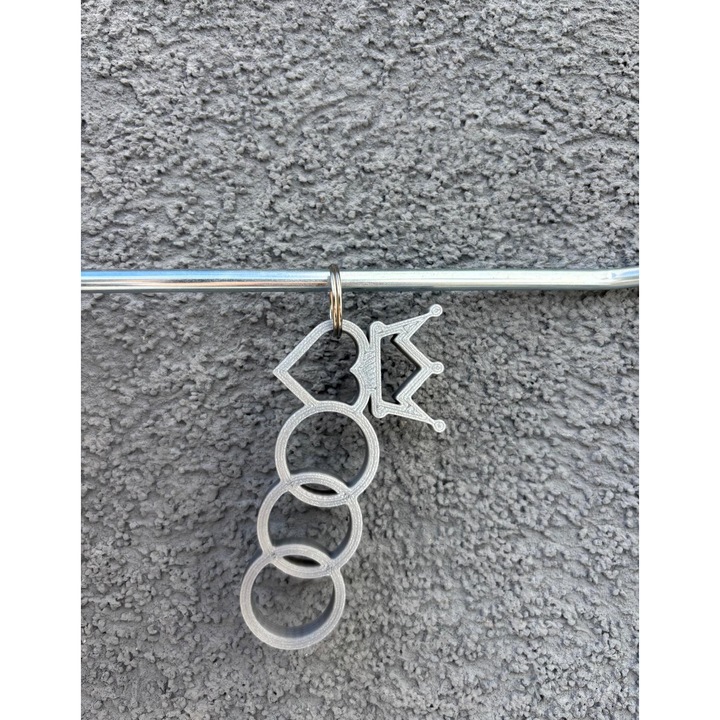 Breloc chei, "AUDI", 41 X 80 mm argintiu