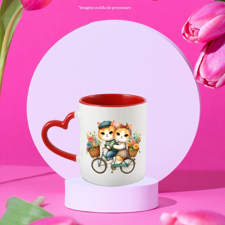 Cana cu 2 pisicute care se plimba cu bicicleta, ilustratie, prietenie, cosulete cu floricele, escapada, 330ml, Ceramica cu Maner Inima Rosie