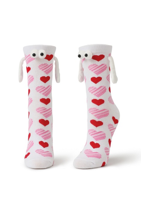 Sosete haioase, model vesel accesorizat cu manute cu magnet si ochisori, imprimeu cu inimioare, tematica crazy couple love, unisex, marime 36-42, albe, EFAYN