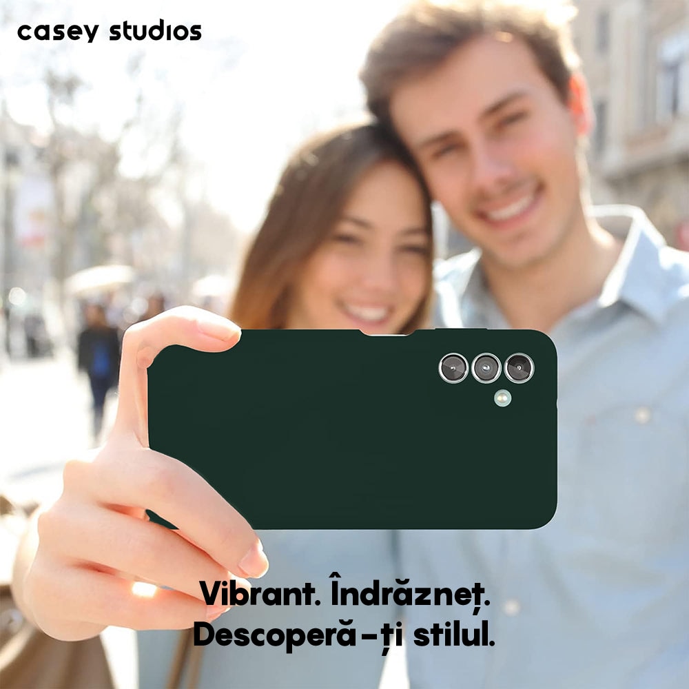 Husa CASEY STUDIOS™ compatibila cu Samsung Galaxy A13 5G/A04s/M13 5G, Soft Silicone Premium, Microfibra in Interior, Verde inchis, de Protectie, Ultra Slim, pentru Incarcare Wireless, Margini Ridicate pentru Protectia Ecranului si a Camerelor