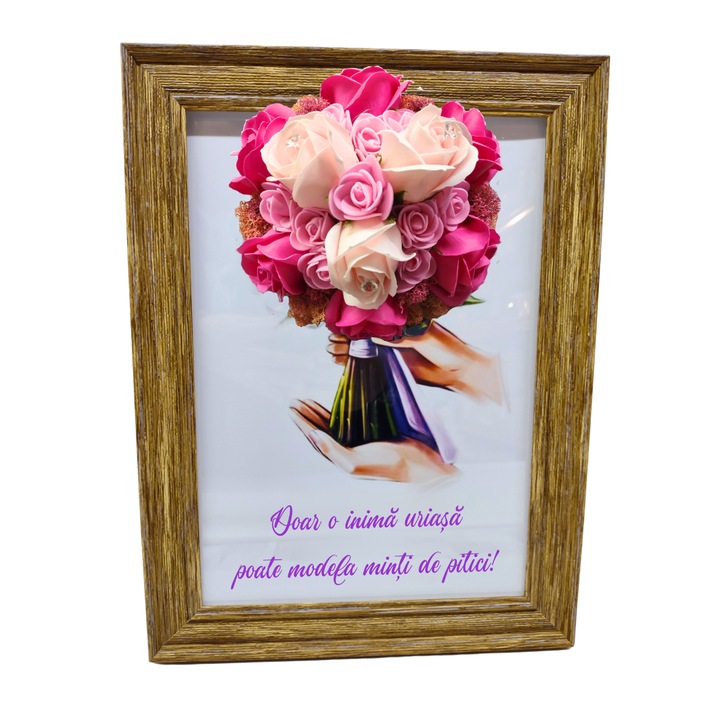 Tablou in rama A4 (30x21 cm) - Doar o inima uriasa poate modela minti de pitici! - v9 decorat cu flori de sapun roz - roz pal