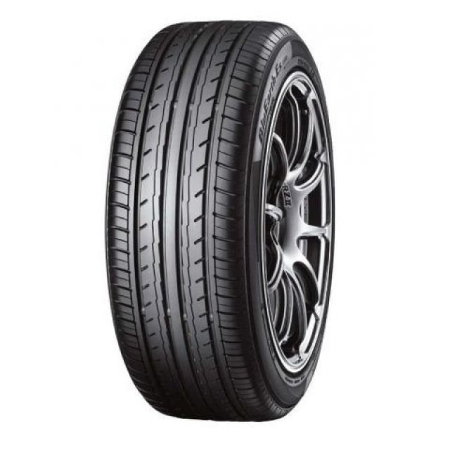 Anvelopa Vara 215/60 R16 Yokohama Bluearth Es32 95 H - eMAG.ro