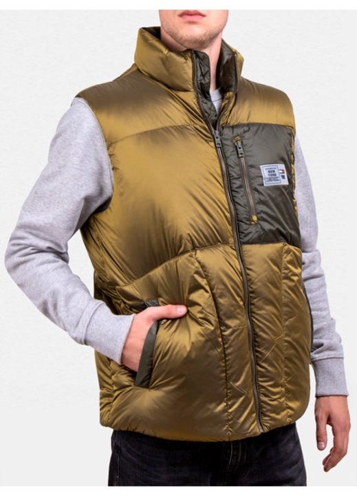 Tommy Hilfiger DM0DM11218-GRL ferfi melleny, nylon, oversize, tobbszinu, Többszínű