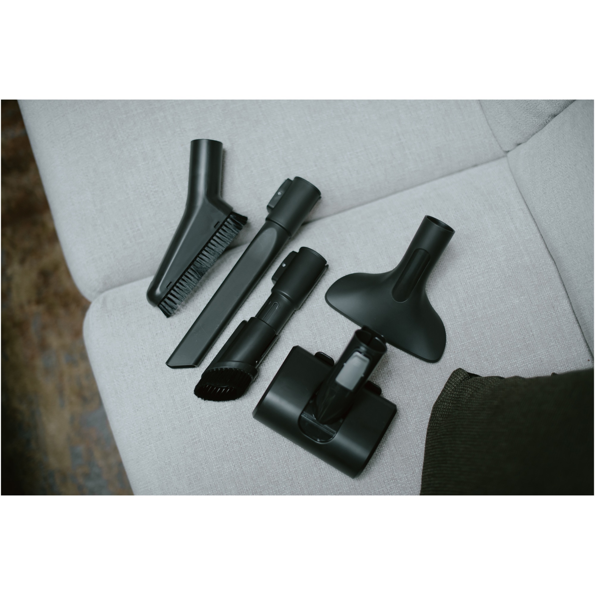 Aspirator vertical fara fir cu mop Vestfrost Aqua Plus Power VFVM4501GS, motor inverter, autonomie maxim 120 minute, negru