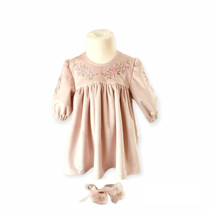 Rochita Botez Amalia cu botosei, din catifea roz prafuit, trandafirasi brodati, 2 piese, Marimea 62, 2 - 4 luni, RoAna Atelier