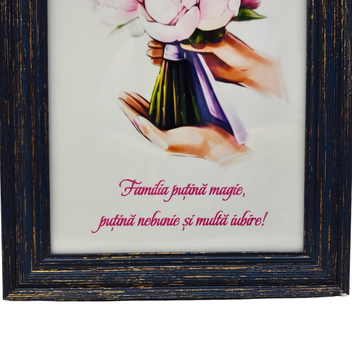 Tablou in rama A4 (30x21 cm) - Familia putina magie, putina nebunie si multa iubire - v11 decorat cu flori de sapun mov - roz