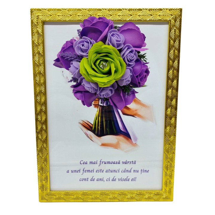 Tablou in rama A4 (30x21 cm) - Cea mai frumoasa varsta a unei femei este atunci cand nu tine cont de ani - v14 decorat cu flori de sapun mov - verde