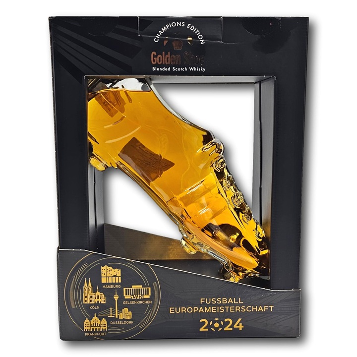 Cadou de colectie, model Golden Shoe Gift, cu whiskey scotian in editie limitata, dedicat Campionatului European de Fotbal 2024