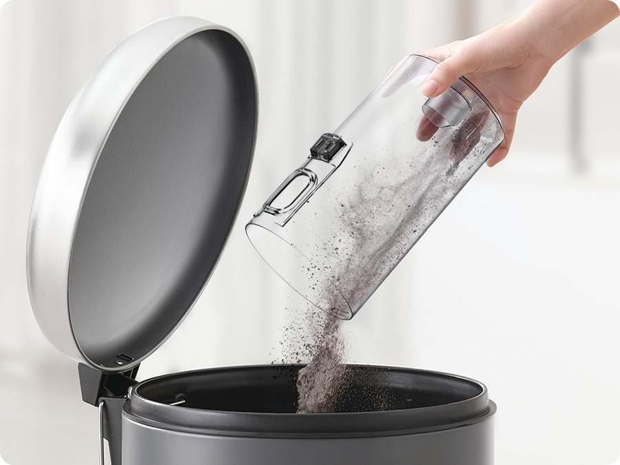 Aspirator vertical Samsung Jet75E Pet , 21.6V, 550W consum energie, Digital Inverter, Filtrare 99.999% , Display LED, Perie Turbo, Perie Pet, Autonomie 60 min, Negru/Verde, VS20B75BGR1/WD 8 res 699fe7071454d246e370e6f2a303c1bb