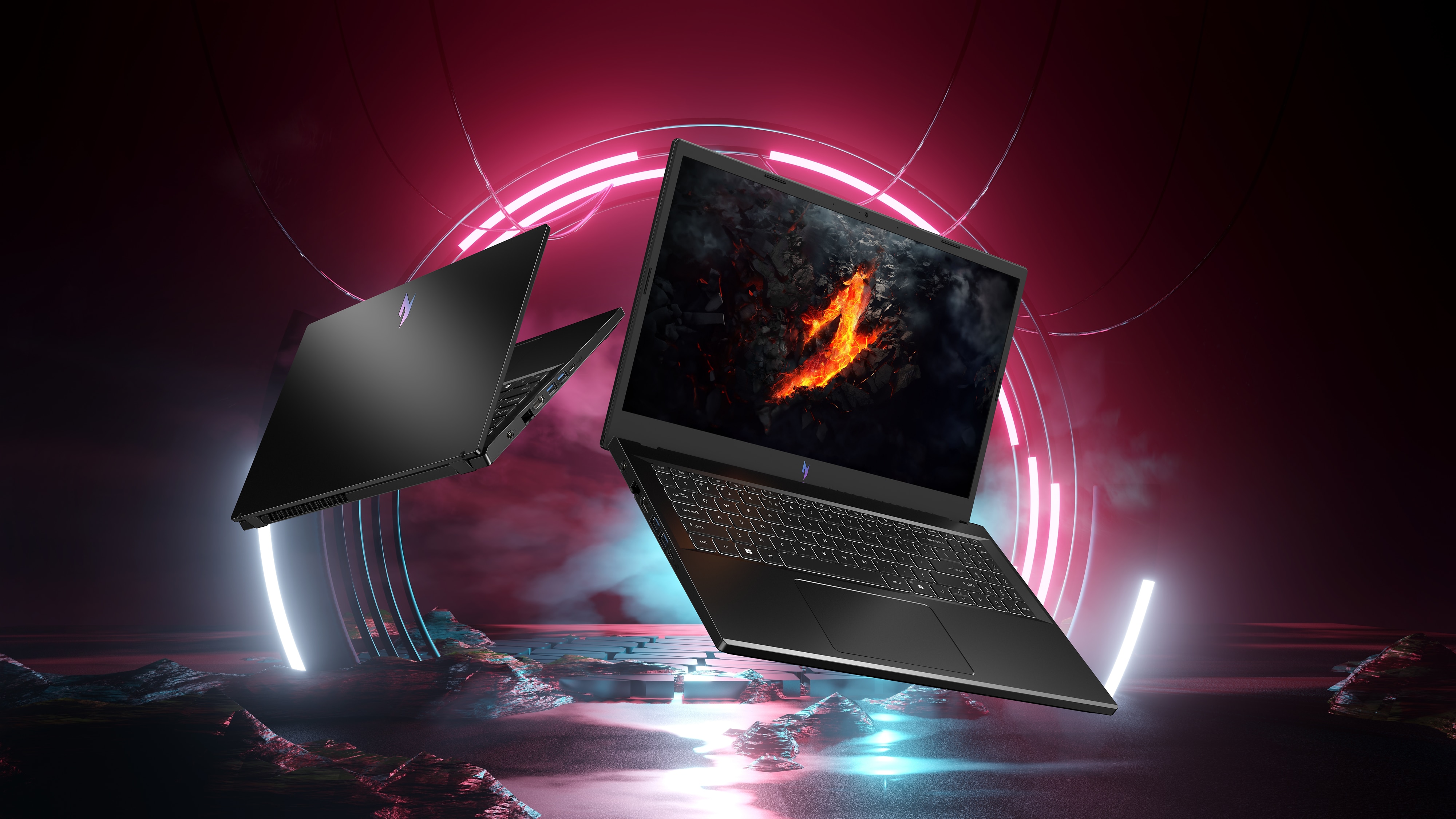 Лаптоп Gaming Acer Nitro V15 ANV15-41-R3VY, AMD Ryzen™ 5 6600H, 15.6 ...