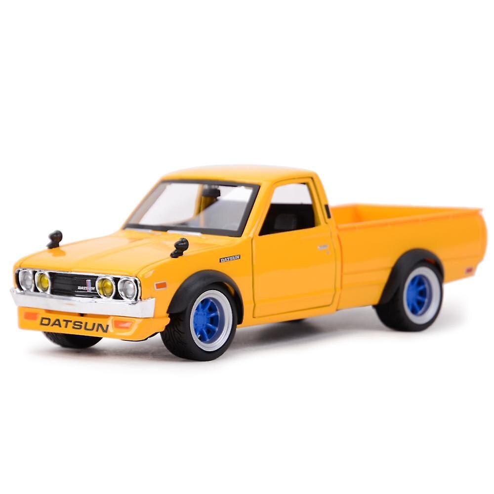 Maisto 1/24 Datsun 620 Pick-up 1973 &ndash; Modello Diecast Blu, Scala 1:24, Nuovo