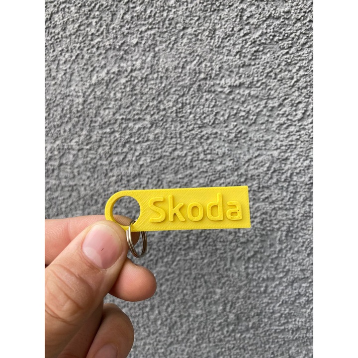 Breloc chei, "SKODA", 18X 60 mm galben