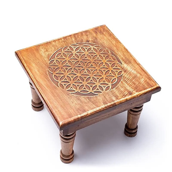 Masuta din lemn de salcam pentru meditatie si ardere ierburi, betisoare si uleiuri aromate Floarea Vietii | 30x30x23 cm