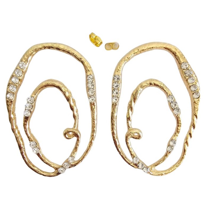 Cercei ovali neregulari aurii, 5.4 cm x 3.5 cm, cercei mari, cercei cu strasuri, cercei urban