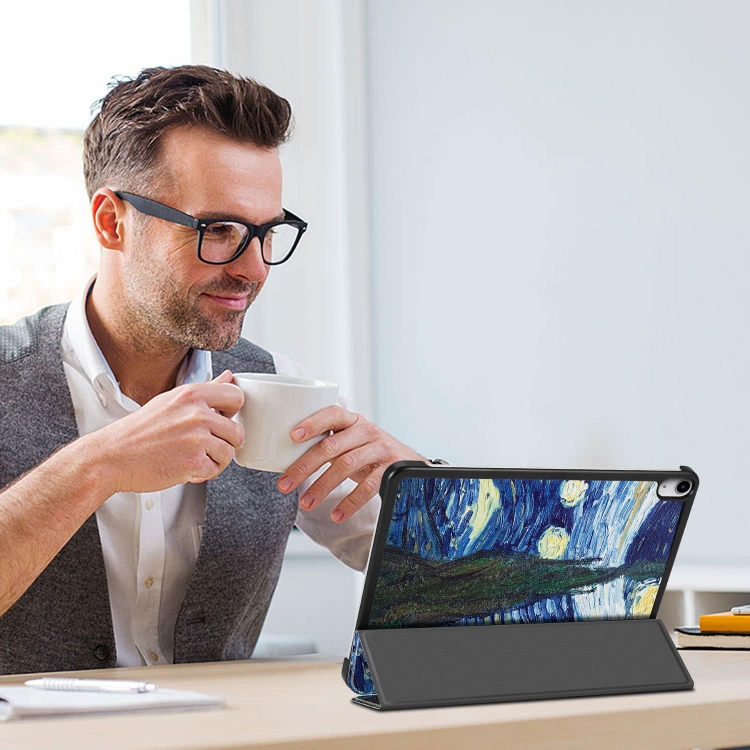 Husa pentru iPad 11 2025, iPad 10 2022 Light & UltraSlim, tip stand cu functie wake-up/sleep, Aiyando, starry night