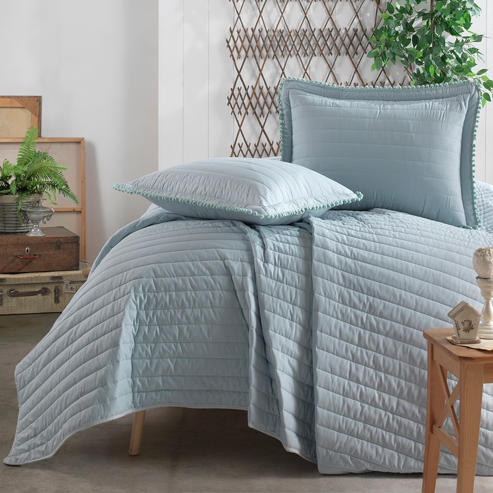 Cuvertura pat 2 persoane matlasata, 240x260 cm si 2 Fete perne 50x70 cm, Clasy Bleu PEDRA V4
