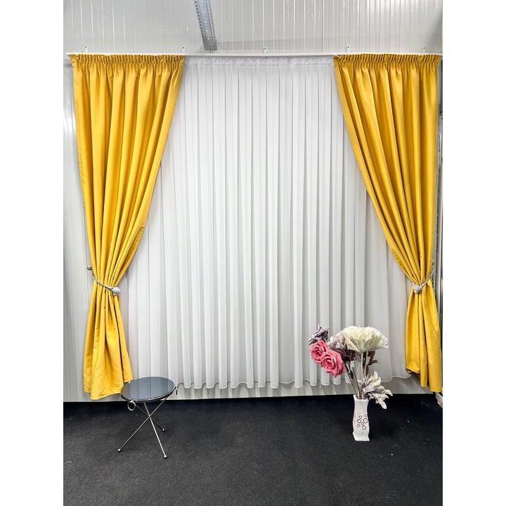 Комплект 2 броя затъмняващи завеси върху ленена текстура, жълти, изработени върху плат с ширина 10 см, 2х300х240 см