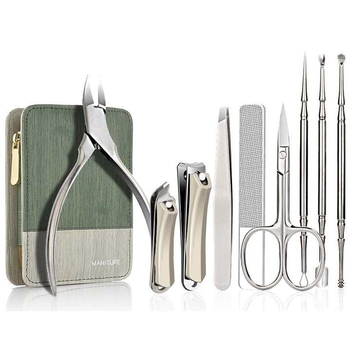 Комплект за маникюр и педикюр 9 части: извита пила за нокти, наклонена пила за нокти, пила за нокти, ножица, аксесоари: кожички, акне, почистване на ушни канали, клещи, пинсети, зелен капак