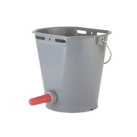 Galeata pentru alaptare vitei, KERBL, cu sistem de prindere, toarta din metal, echipata cu tetina si supapa cu surub, 8 litri