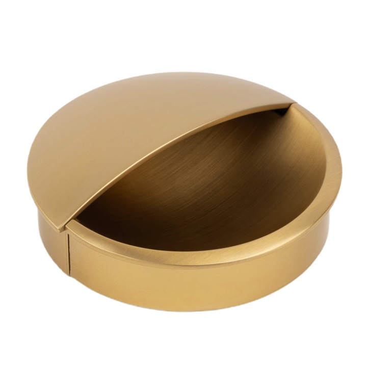 Maner ingropat pentru mobila Lidd, finisaj alama cava periata, D:64 mm