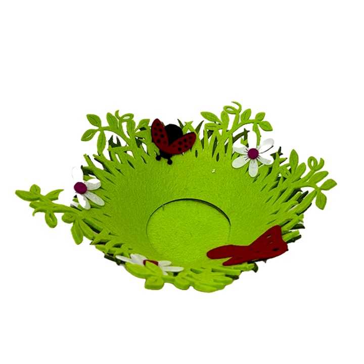 Зелена декоративна кошница в два нюанса, изработена от филц, с калинка, цветя и гъба, Velve