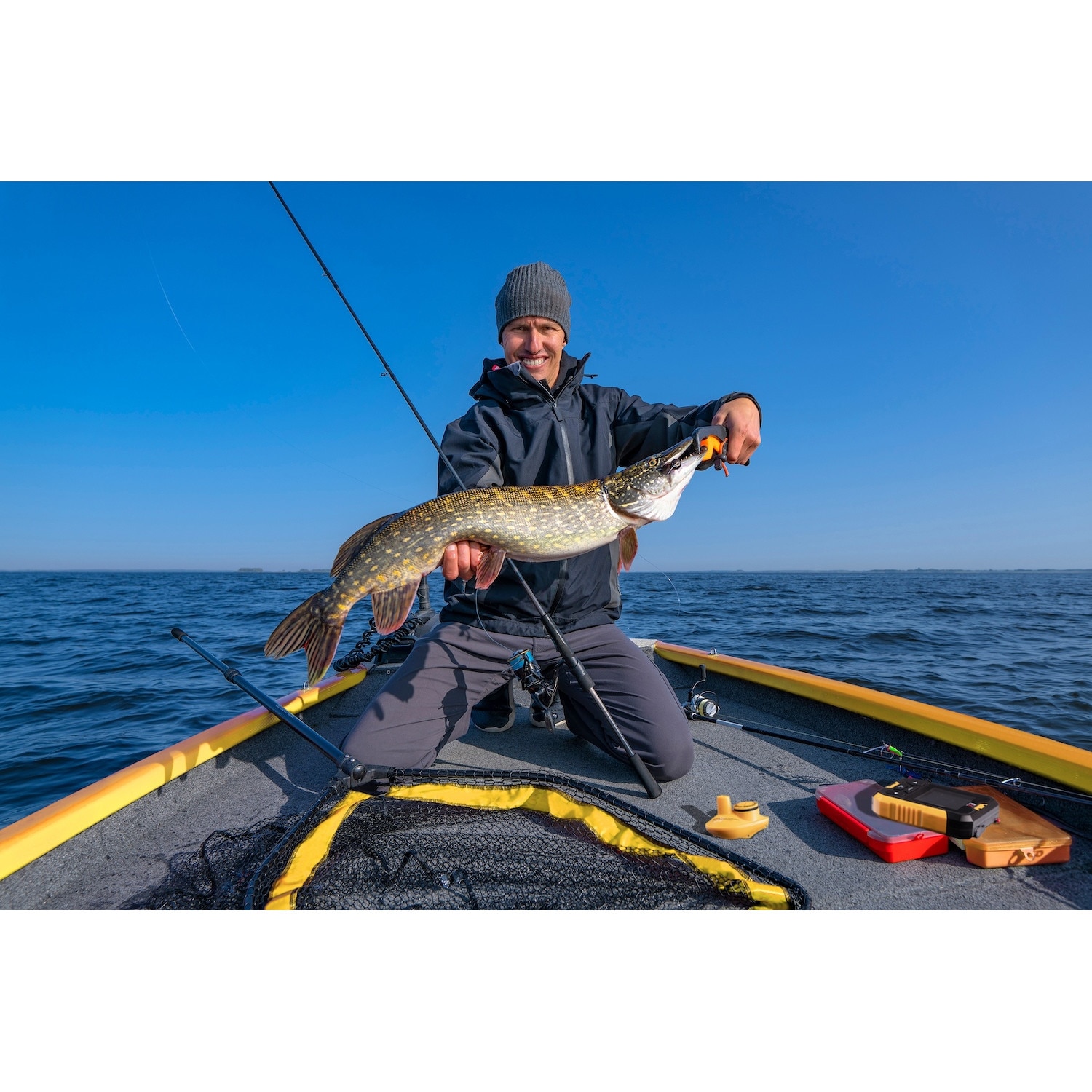 Sonar de detectare a pestilor, Fishing Expedition FishVision Pro