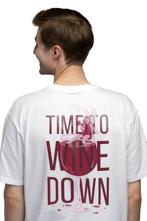 Персонализирана мъжка тениска за любителите на виното, Time to Wine Down,, Чисто бяло