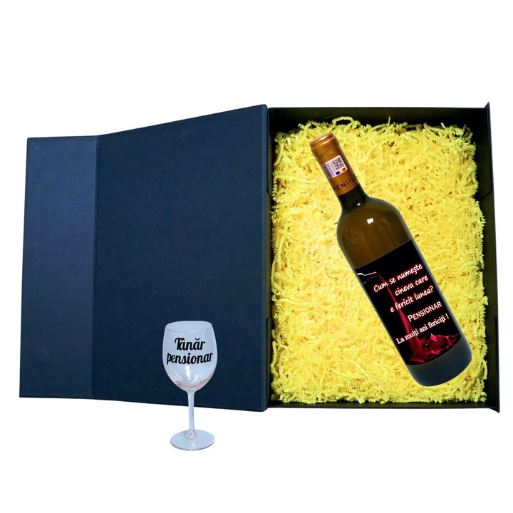 Set cadou Pensionare, Cutie de vin cu sticla si un pahar, 35x25cm, Vin Domeniile Panciu Feteasca Regala, CSVPN003