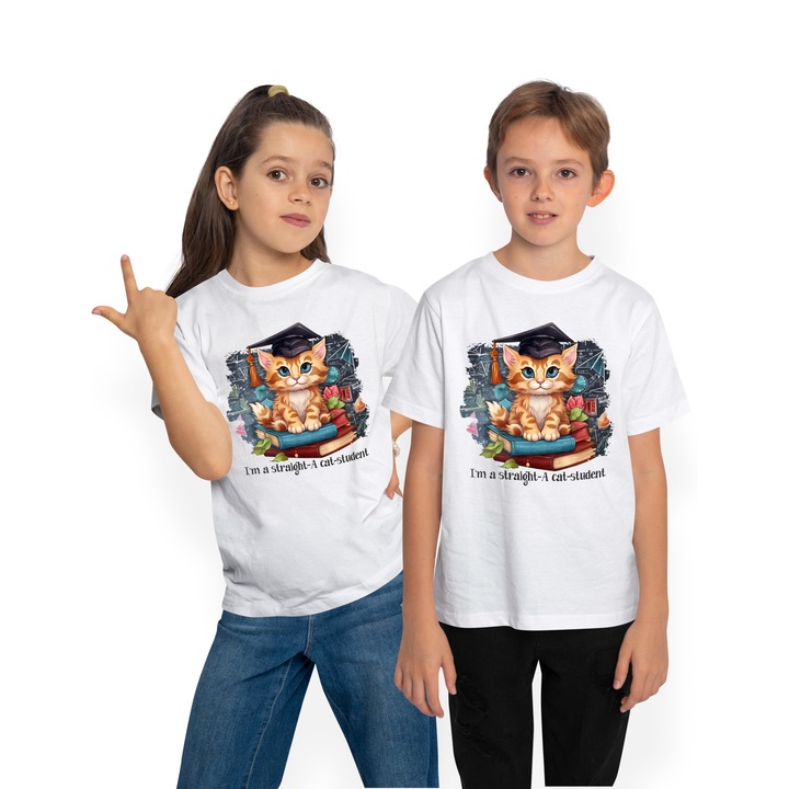 Детска тениска с щастлива котка с абитуриентска шапка, илюстрация, дъска на гърба, книги, гордост, за любителите на котки, Бял