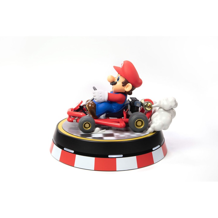 First 4 Figure Mario Kart figura, gyűjtői kiadás, LED lámpák, 22 cm, többszínű