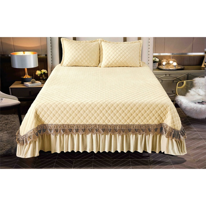 Set Cuvertura catifea 230x250cm, 3 piese cu broderie, Crem + 2 fete perna