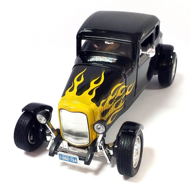 Macheta Ford Five-Window Coupe 1932 - 1/18 Motormax