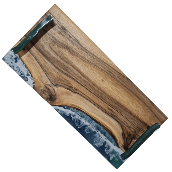 Platou Servire Handmade Model Ocean din Lemn de Nuc cu Rasina