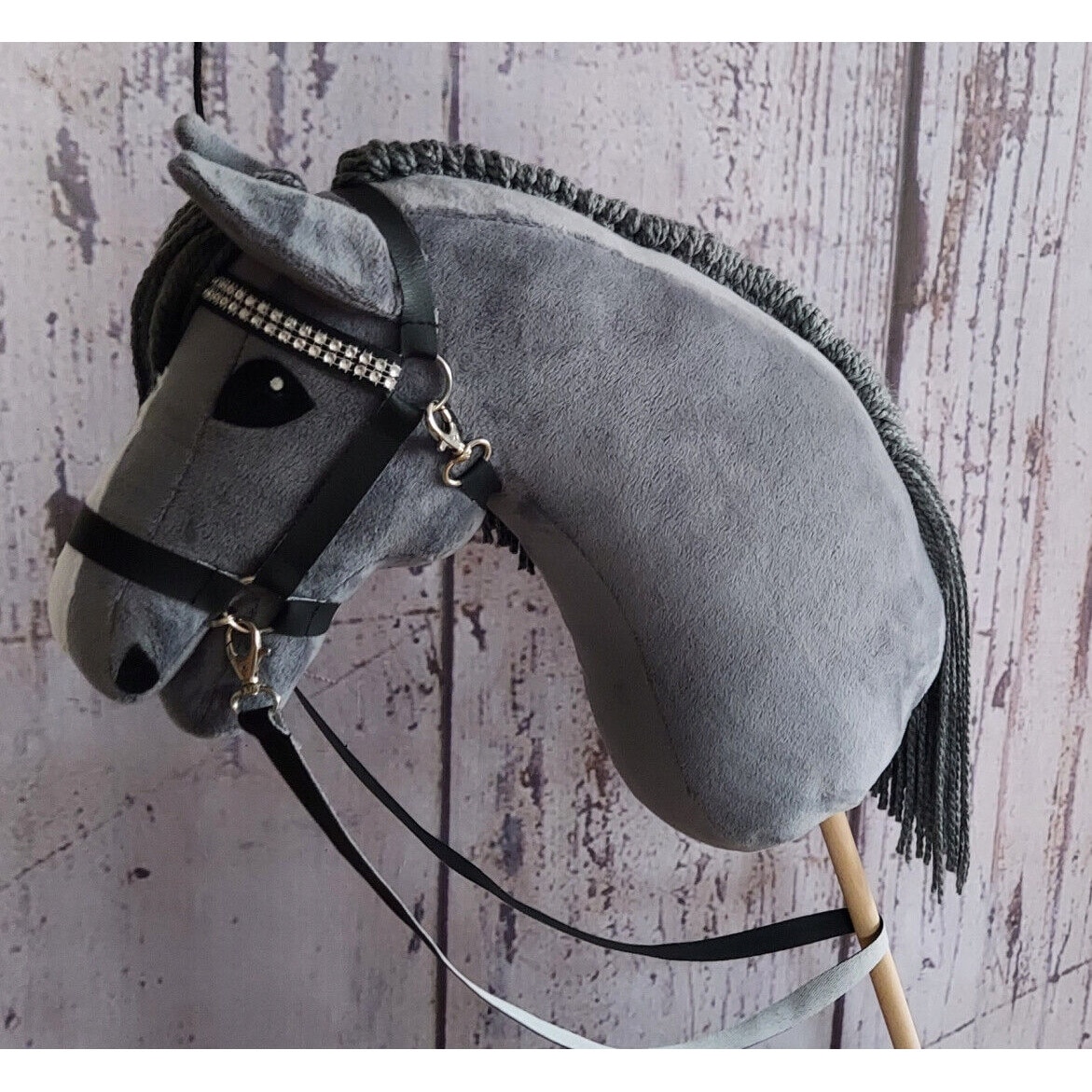 SKIPPI Écurie Hobby Horse – Pour 2 Chevaux, Bois Artisanal, Hauteur Réglable