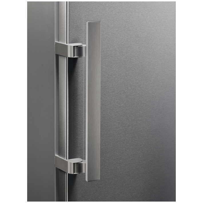 Frigider cu o usa Electrolux LRT7ME39X, 390 l, MultiFlow, Control electronic, Usa reversibila, Iluminare LED, Clasa E, H 186 cm, Inox