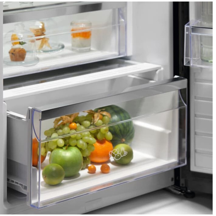 Frigider cu o usa Electrolux LRT7ME39X, 390 l, MultiFlow, Control electronic, Usa reversibila, Iluminare LED, Clasa E, H 186 cm, Inox