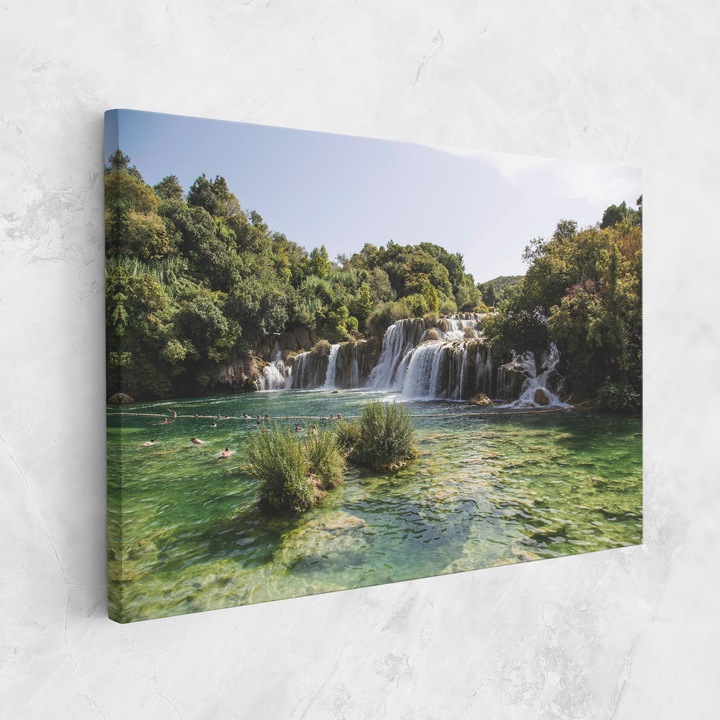 ARTHUB, Vászonkép 30x40 cm, Green Waterfall | Hálószoba és Nappali, Tájképek, Vízesések